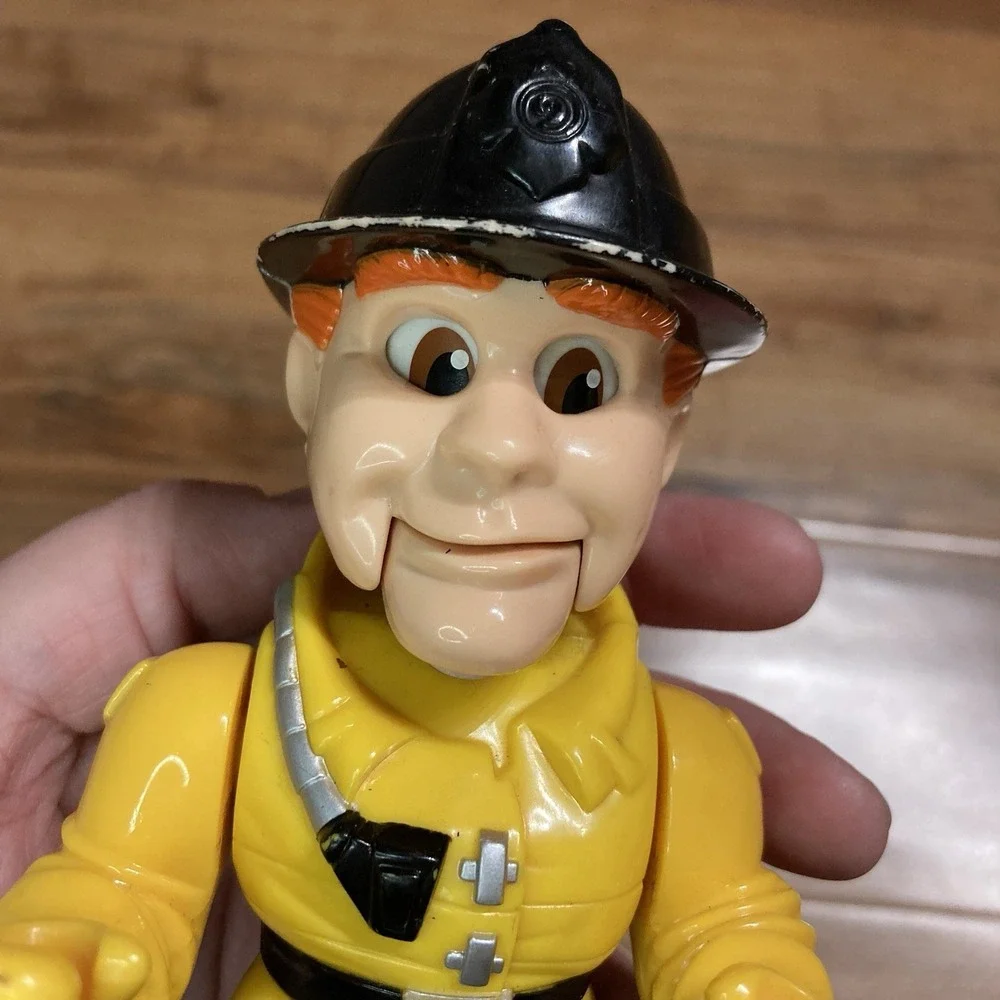 Vintage 1999‎ Mattel Matchbox Fire Fighter Action Talking Worker Push Head Down
